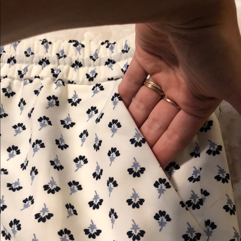 Ann Taylor skirt - Picture 3 of 6